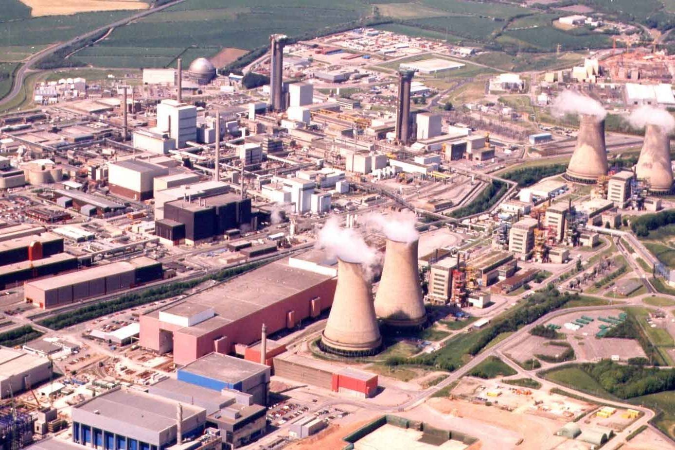 احتفالا بالذكرى الـ 60 لتأسيسها.. "سيغا" تحدث وحدة تحكم ألعاب تبلغ 30 عاما