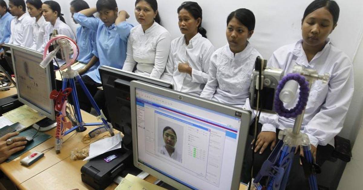 تشمل بوليصة التأمين تعويض العاملة المنزلية عن رواتبها المتأخرة.