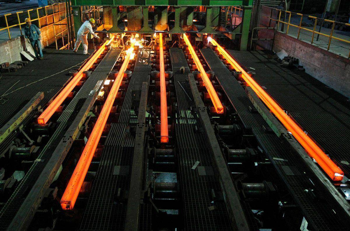 تراجع سعر حديد التسليح في شنغهاي بنسبة 3.6 في المائة.