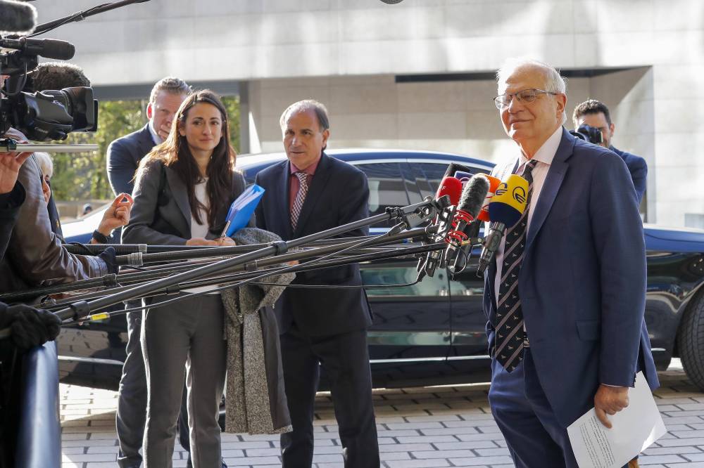 منظمة التجارة والبنك الدولي يبحثان وضع سياسات تعزز فرص استفادة المرأة تجاريا