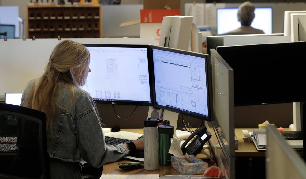 الاقتصادات الأسرع تعافيا في 2022 من المتوقع أن تكون الدول مصدرة للنفط.