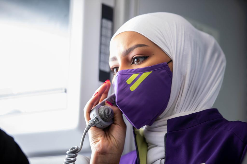 طيران أديل يشغل أول رحلة بطاقم نسائي بالكامل
