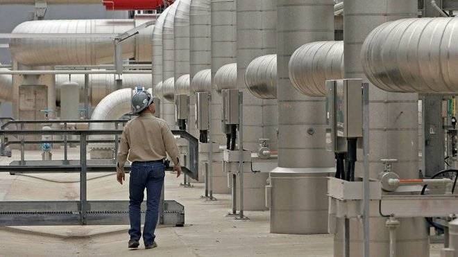 وصول الطائرة الإغاثية الثانية ضمن الجسر السعودي لمساعدة منكوبي الفيضانات في السودان