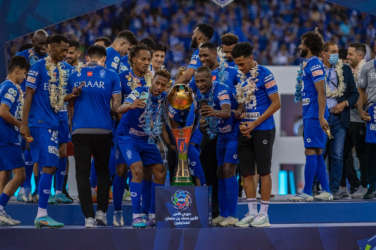 الهلال .. الفارق 30 لقبا