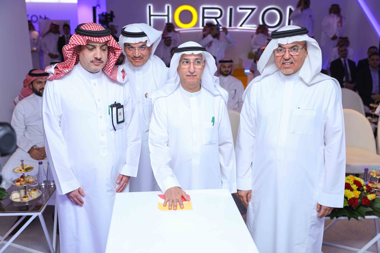 محافظ البنك المركزي السعودي يدشن "مركز الابتكار في بنك البلاد"