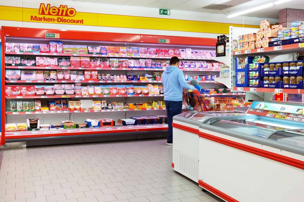  شركات طيران أمريكية تحذر من تباطؤ الطلب على السفر قبل موسم العطلات 