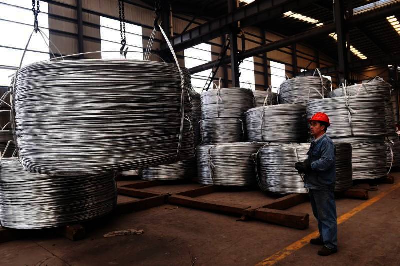 وزير الصحة : خصصنا نصف مليار دولار لدعم جهود البحث عن لقاح للفيروس