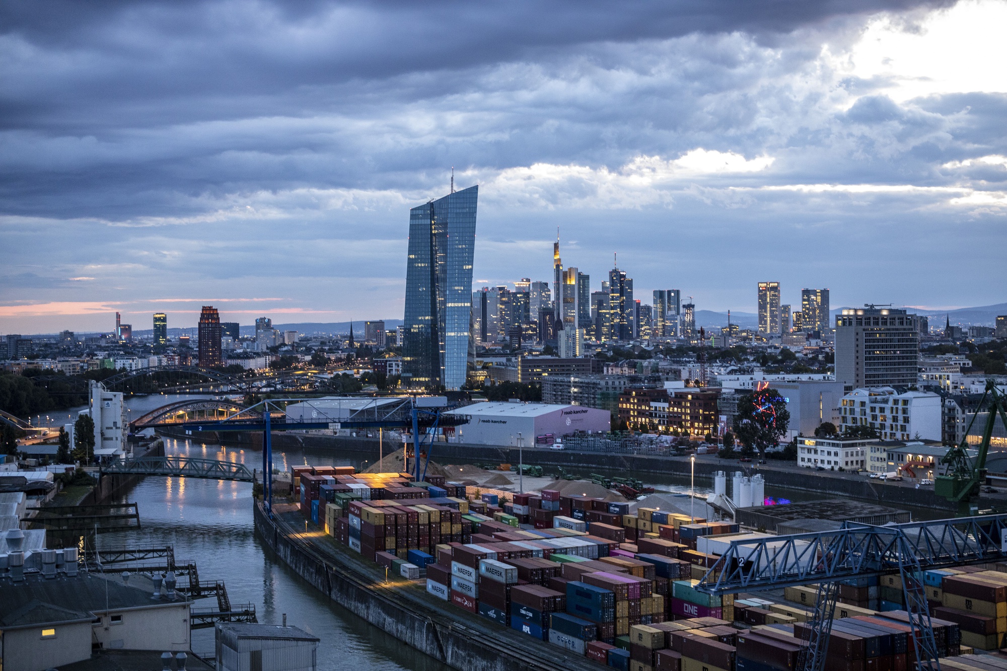 اقتصاد ألمانيا مقبل على سبات شتوي .. تقشف إجباري وإفلاس شركات