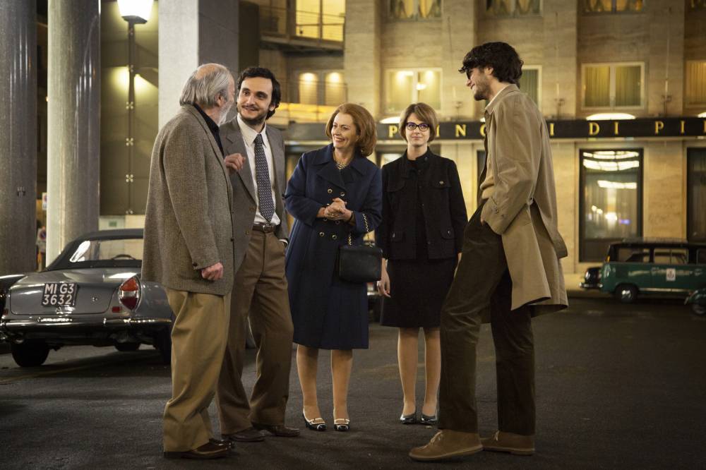 الصداقة الحقيقية لا تمحوها المسافات.