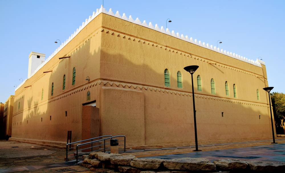 قصر المربع .. شاهد على الإنسانية