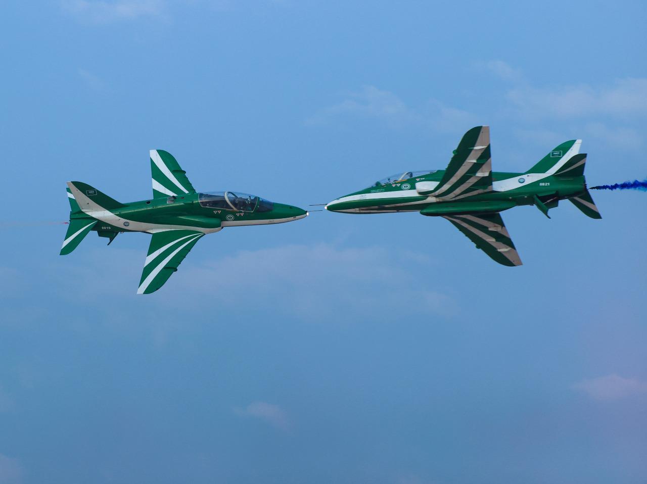 الطائرات السعودية تؤدي "تحية وطن".. اختتام أكبر استعراض جوي في تاريخ الأيام الوطنية