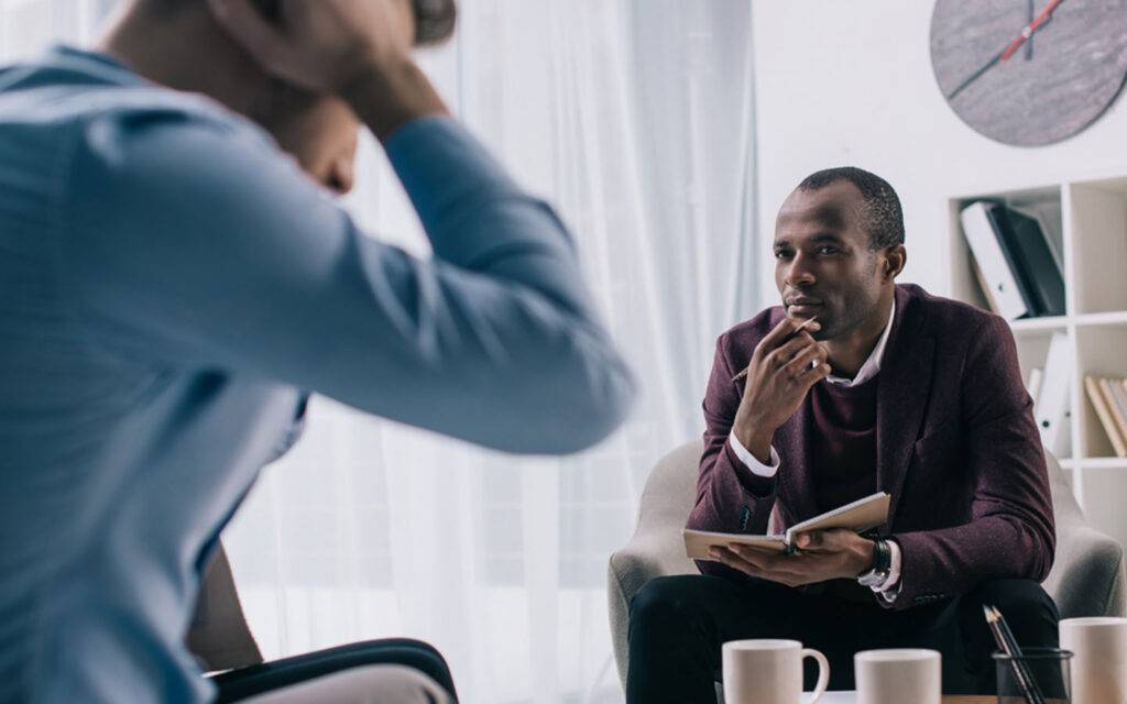 "جبل اللوز".. وجهة تساقط الثلوج في "شتاء السعودية"