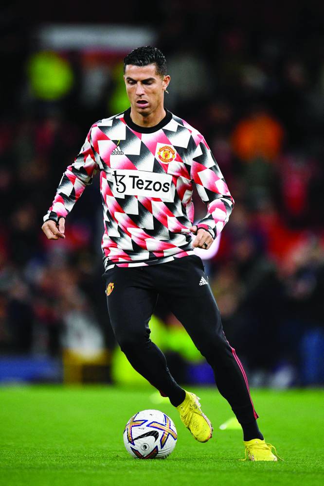 كريستيانو رونالدو . "الفرنسية"