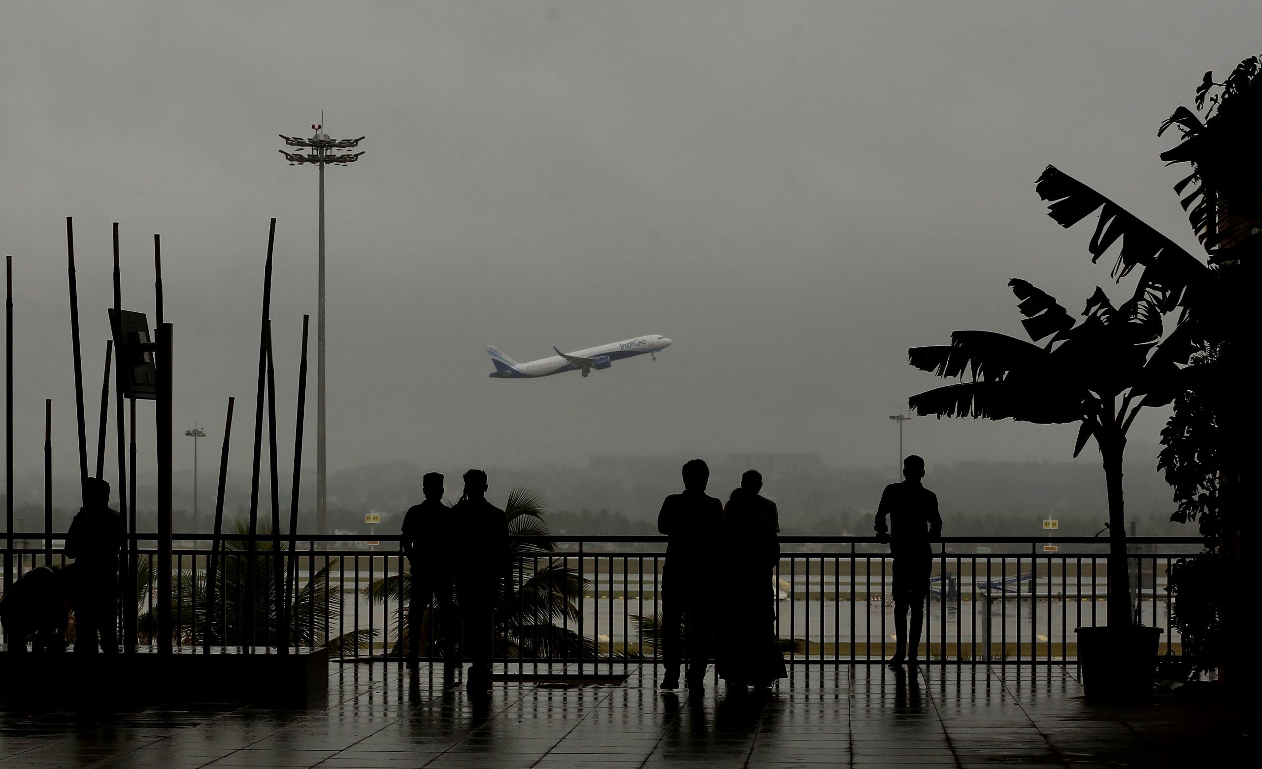 مطارات الهند .. تحلق سريعا نحو الطاقة الخضراء