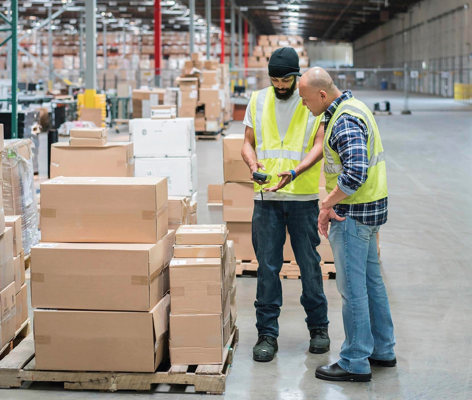 ضربة جديدة للأسر البريطانية عشية طرح الميزانية .. التضخم يتجاوز 11%