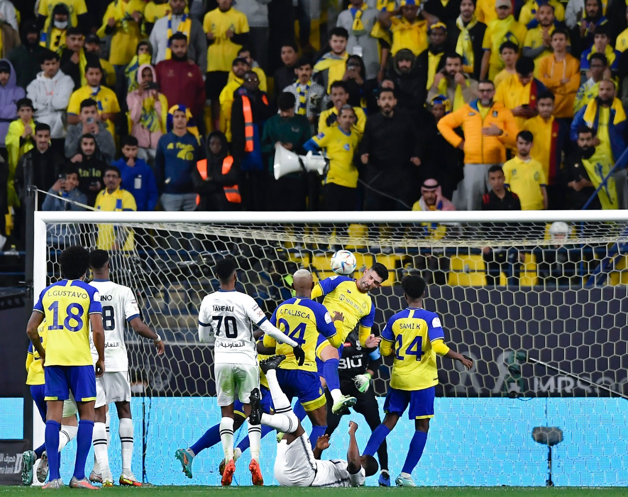 النصر والهلال يتقاسمان نقاط المباراة | صحيفة الاقتصادية