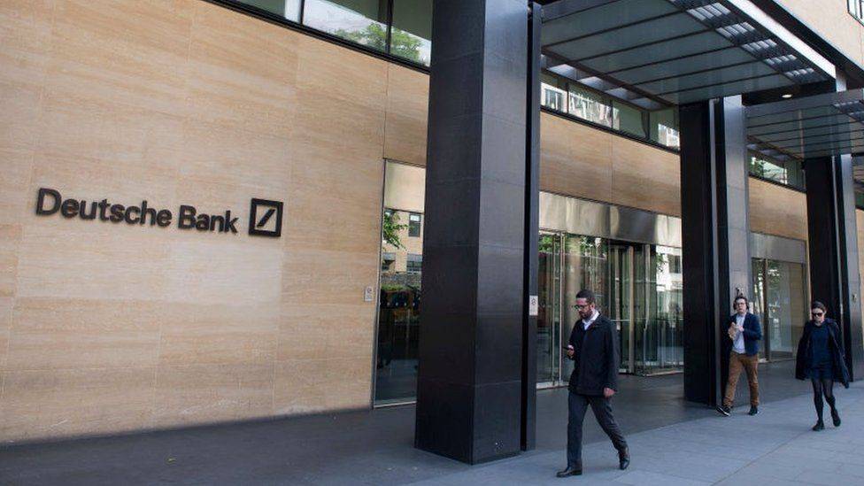 ارتفاع توظيف السعوديات 15.1% منذ إطلاق رؤية 2030