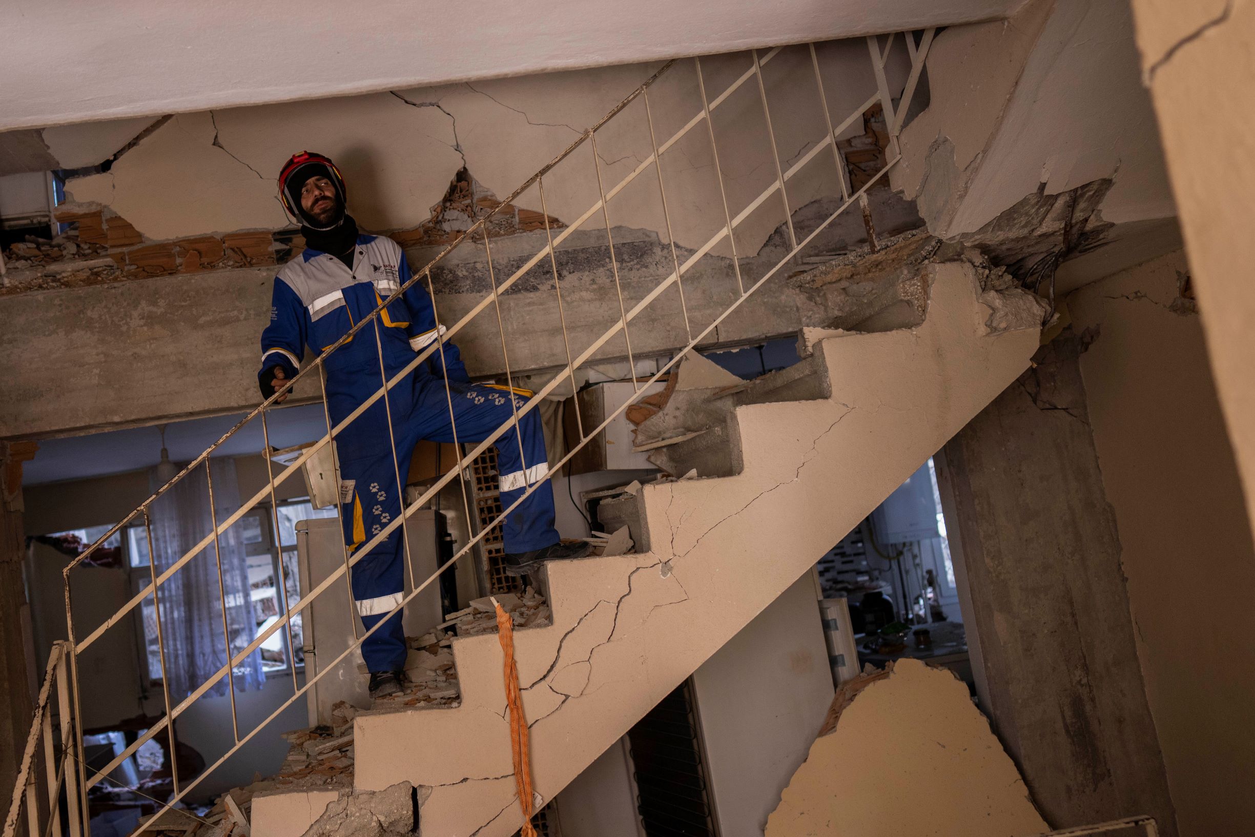 الزلزال يواصل حصد الأرواح .. 40 ألف قتيل في تركيا وسورية