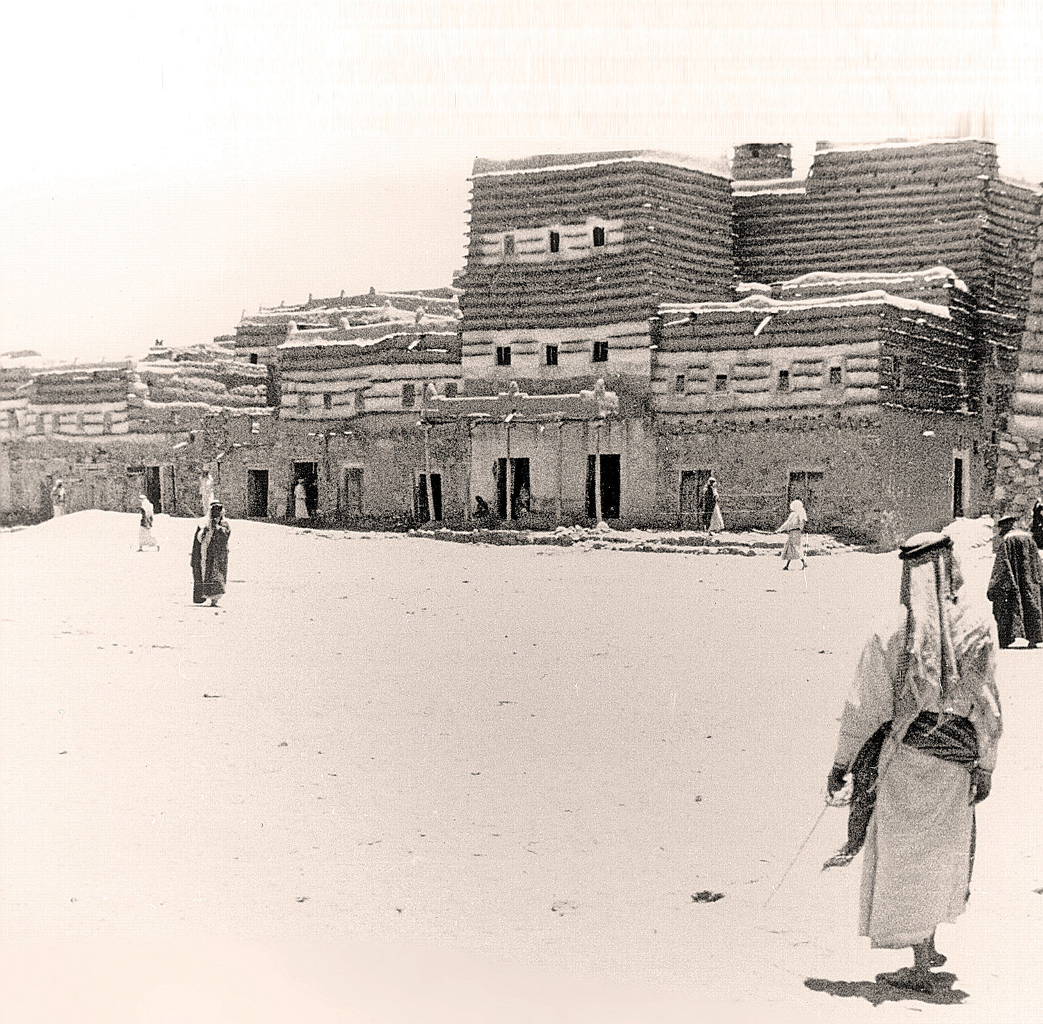 الشعر السعودي في ذكرى التأسيس .. وثيقة المجد وتجديد العهد