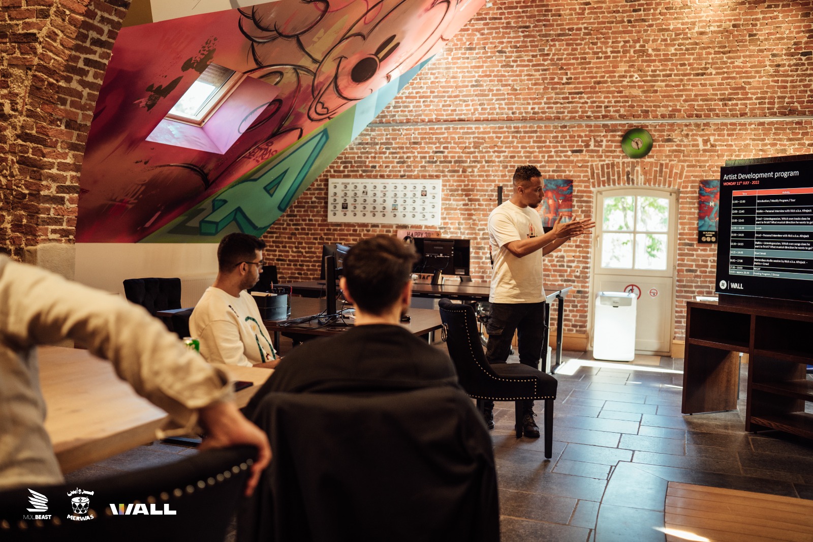 "مرواس" تضم "مدل بيست" و"وال ريكوردينجز" لإنشاء مخيم "Wall" في بوليفارد رياض سيتي