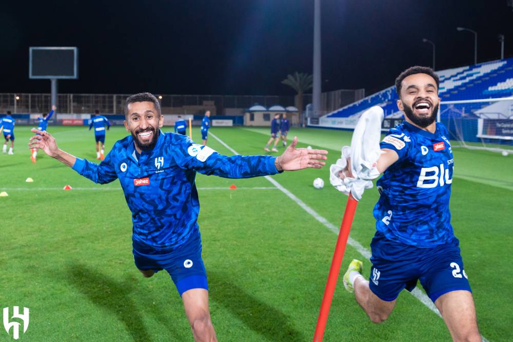 جانب من تدريبات الهلال أمس. مركز الهلال الإعلامي