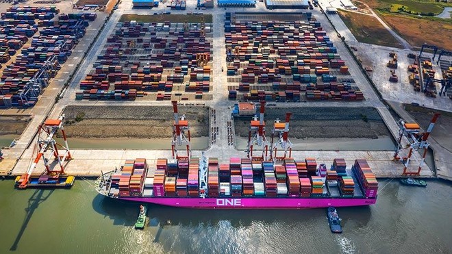 لجذب مستثمرين أجانب .. فيتنام تحث البنوك على تقديم قروض أقل تكلفة