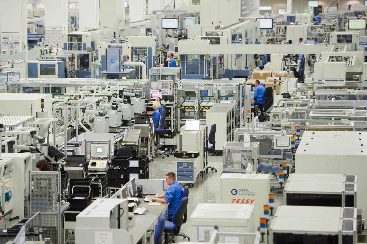 رفعت المفوضية الأوروبية مؤخرا توقعاتها بشأن الاقتصاد الألماني وتفترض نموا ضئيلا.