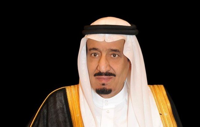 الملك يوافق على تزويد الحرمين الشريفين بـ 150 ألف نسخة من المصحف الشريف