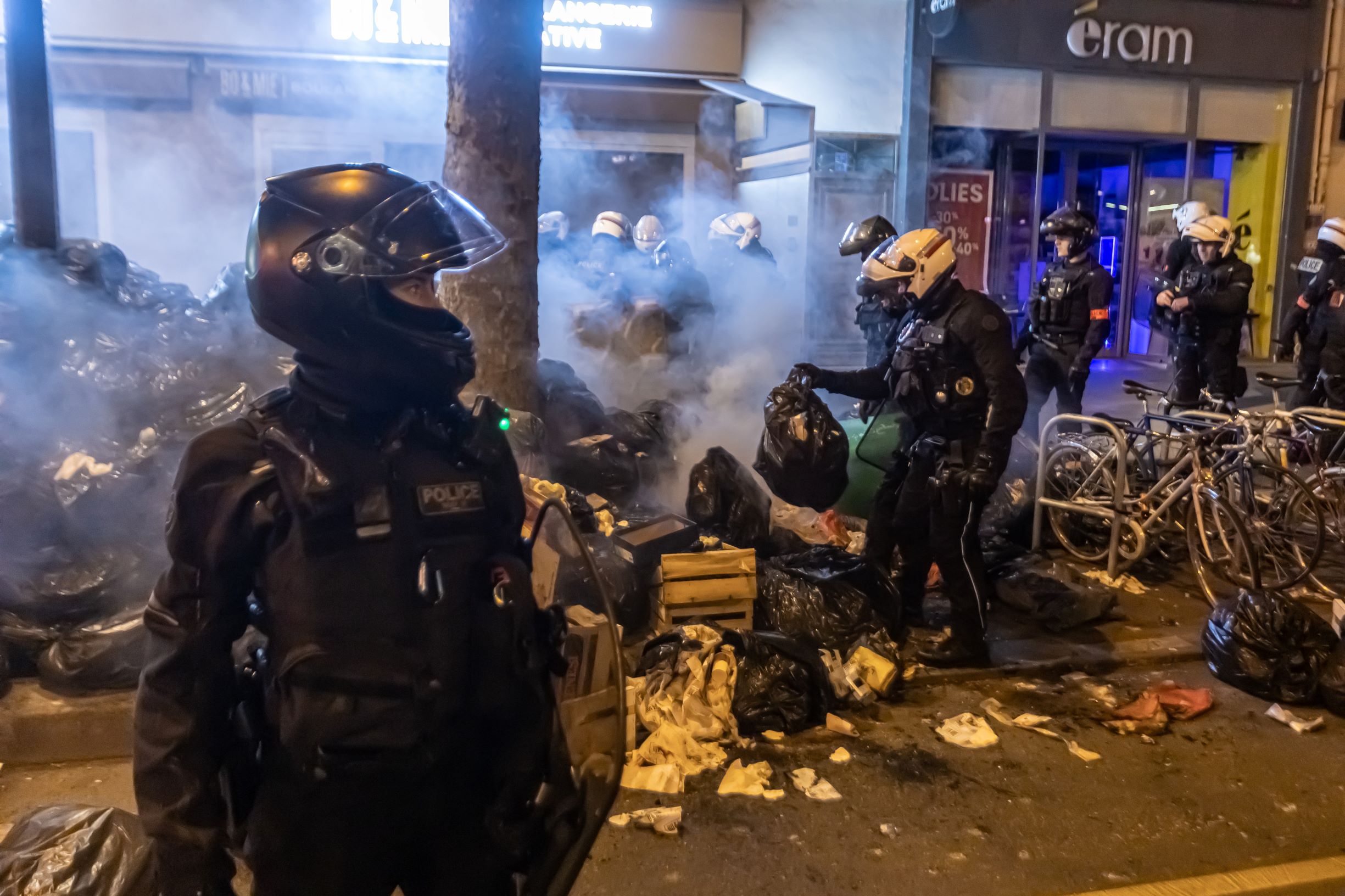 مخاوف من فوضى قد تجتاح فرنسا قبل التعبئة العاشرة ضد إصلاح التقاعد