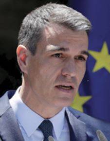 رئيس الوزراء الإسباني لآسيا: افتحوا الأسواق حتى لا يضطر الغرب للانغلاق