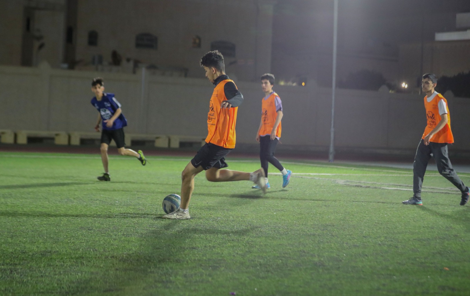 دوري المدارس لكرة القدم: 211940 لاعبا لعبو أكثر من نصف مليون دقيقة في 28118 مباراة