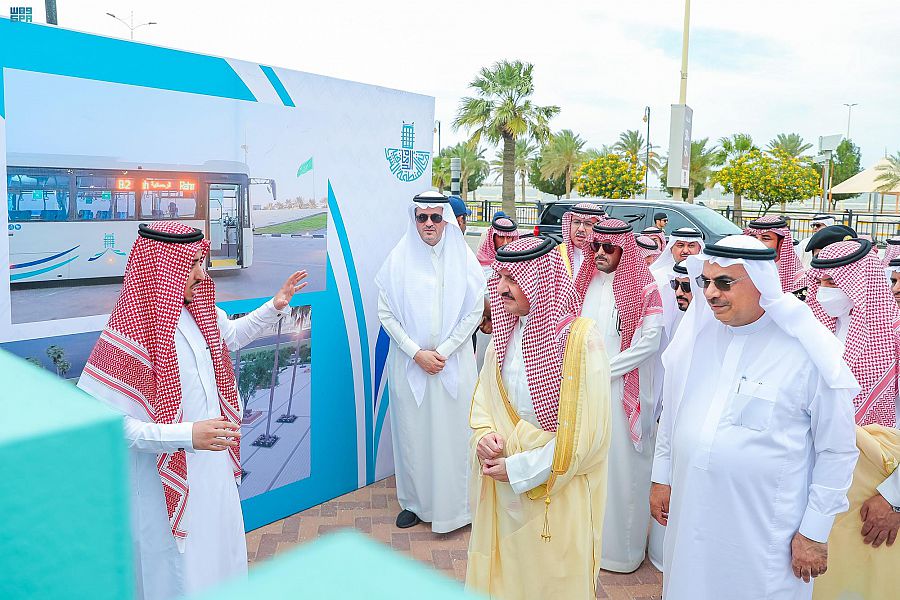 تدشين مشروع النقل العام بالحافلات في الدمام والقطيف .. و 3.45 ريال تكلفة الرحلة