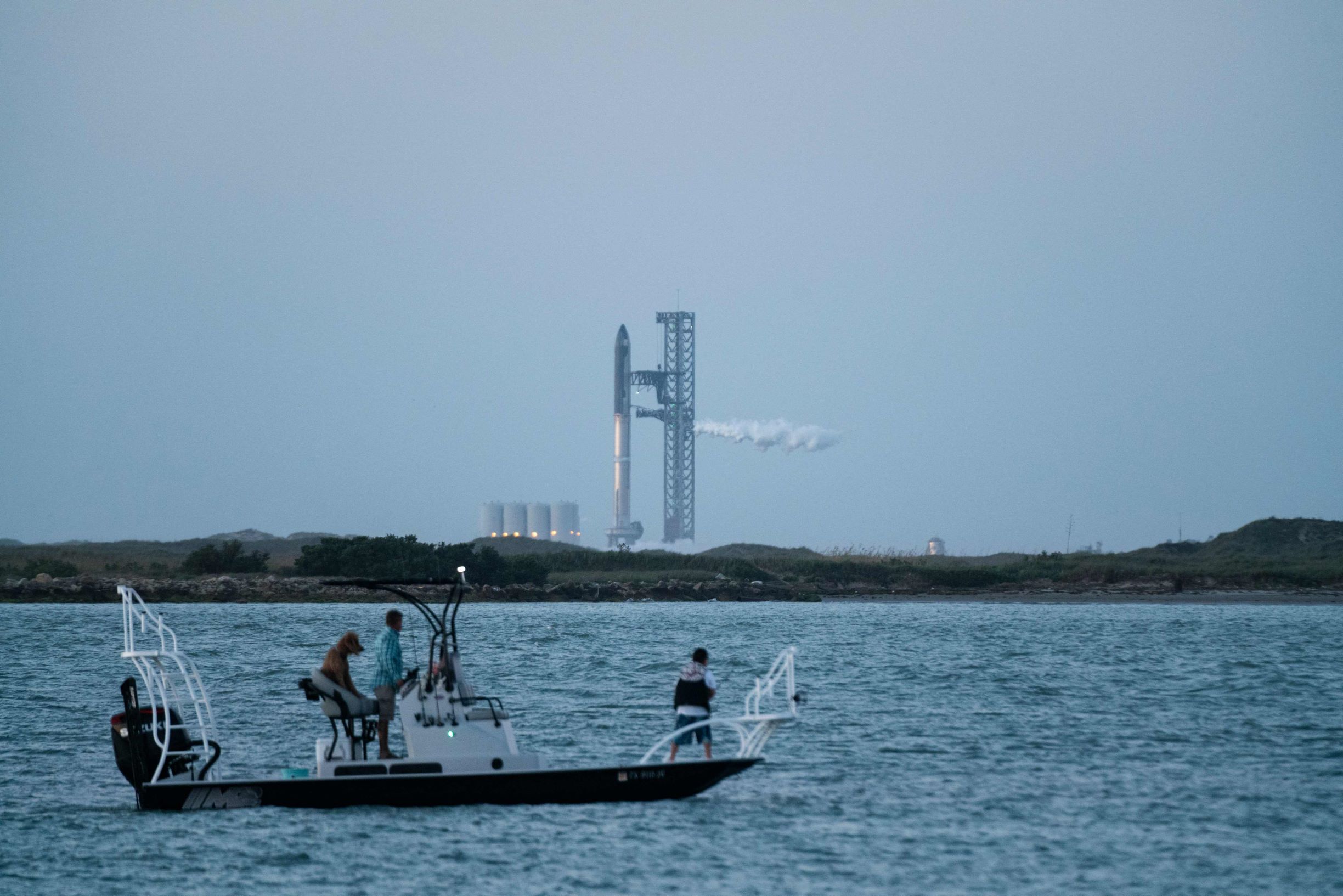 "سبيس إكس" تلغي تجربة إطلاق أقوى صاروخ في العالم