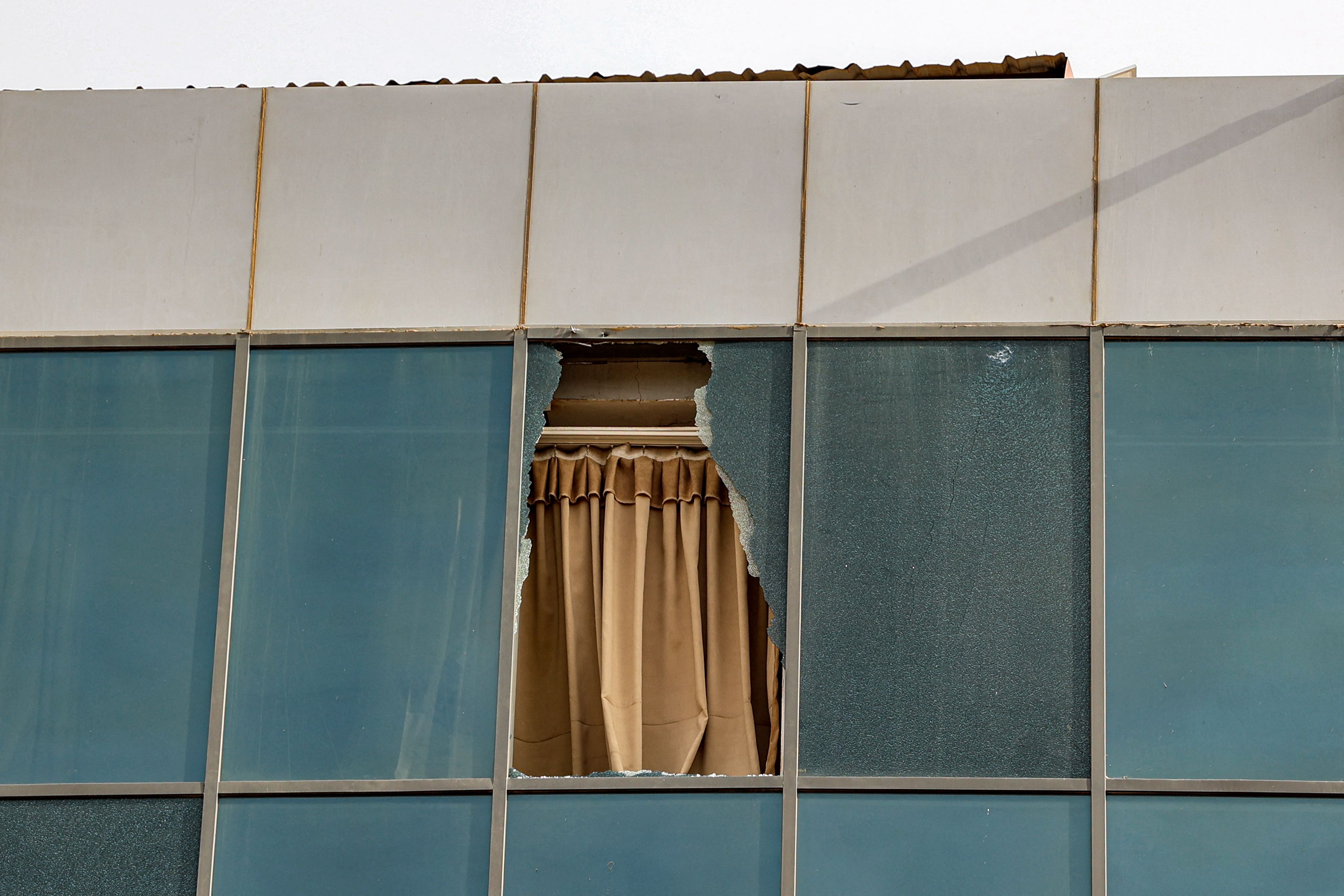 السودان: استمرار القصف في الخرطوم .. وارتفاع الضحايا إلى 270 شخصا و2600 جريحا