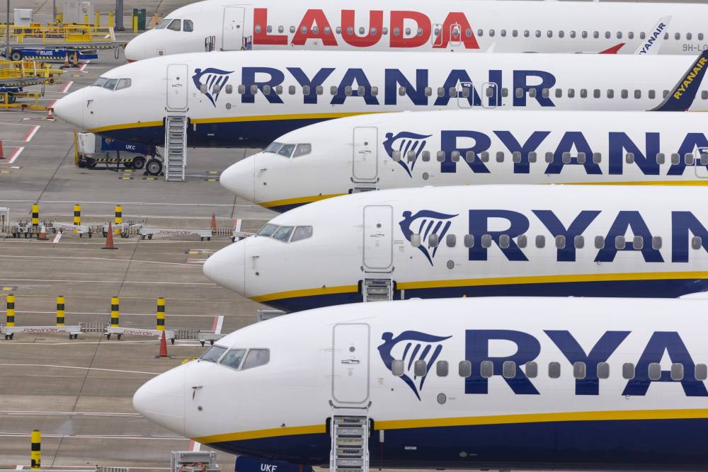تقود شركة رايان إير انتعاش صناعة الطيران، لكن أسهمها أقل 10 في المائة من مستويات ما قبل الجائحة. "بلومبيرج"