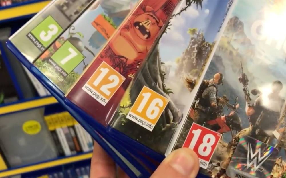 كيف تختار الألعاب الإلكترونية المناسبة والآمنة لأبنائك؟