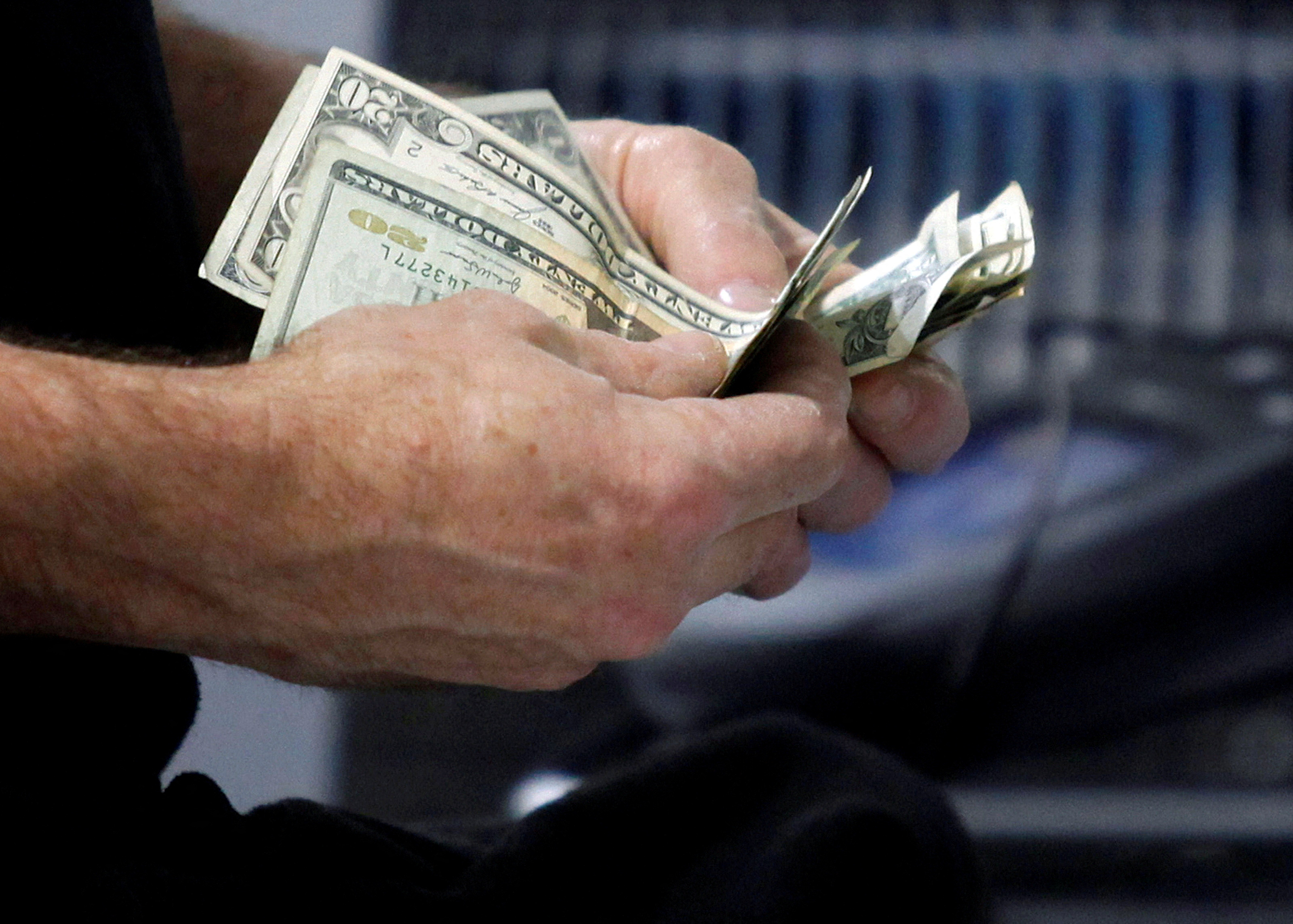 الاكتتاب في السندات الثلاثية الأمريكية أعلى من المتوسط .. بلغت 40 مليار دولار