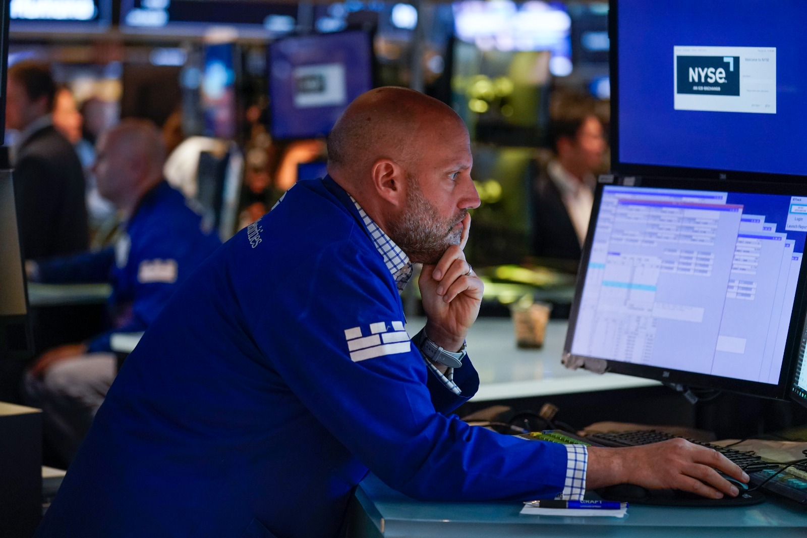 الأسهم الأمريكية تواصل الصعود بفعل رهانات على تخطي الفيدرالي رفع الفائدة