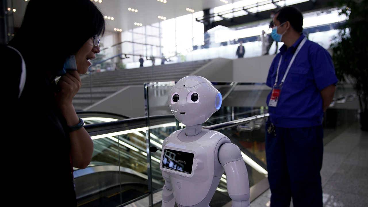 الذكاء الاصطناعي يعوض نقص الموظفين المزمن في الفنادق السويسرية