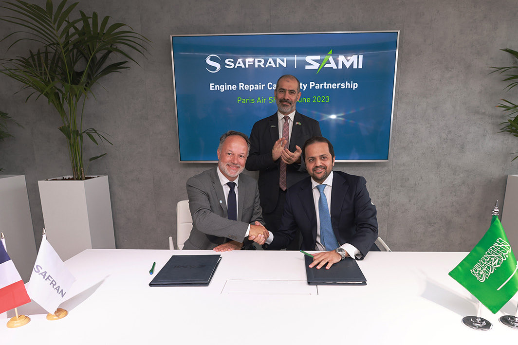 SAMI توقع اتفاقية مع سفران الفرنسية لصيانة محركات طائرات الهليكوبتر