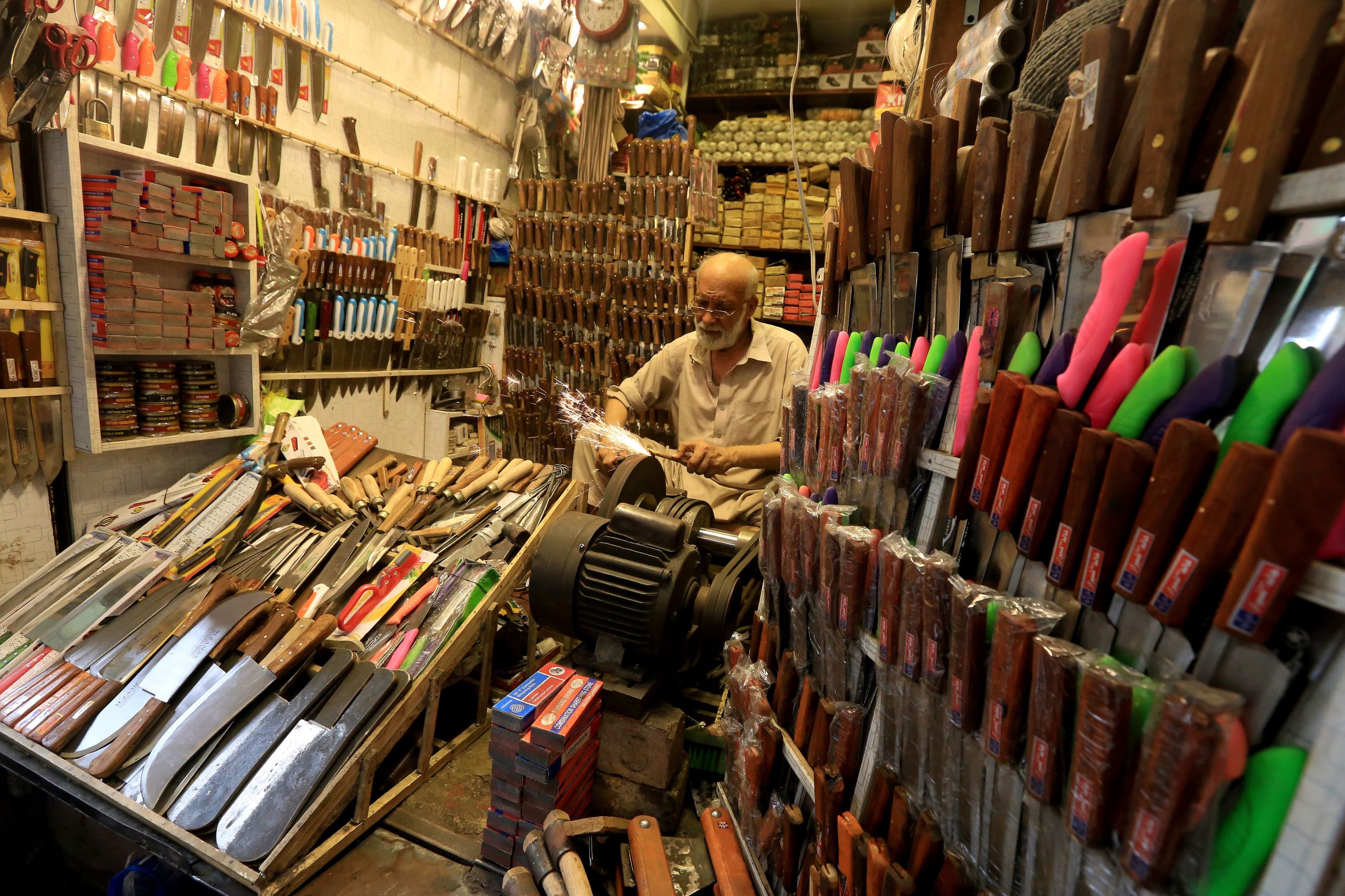 استعدادات عيد الأضحى حول العالم