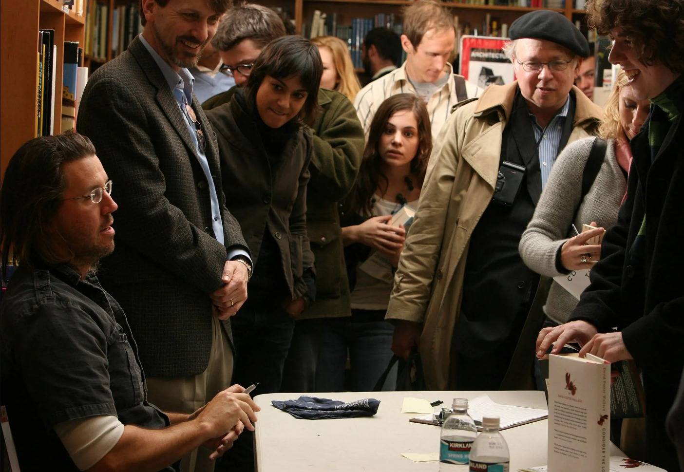 ديفيد والاس .. العقل نعم الخادم وبئس السيد