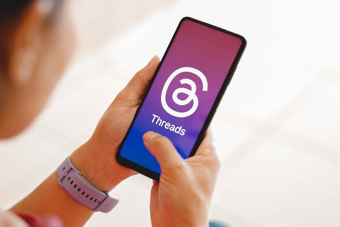 «ميتا»: لم نبدأ التحقق من صحة منشورات «ثريدز»