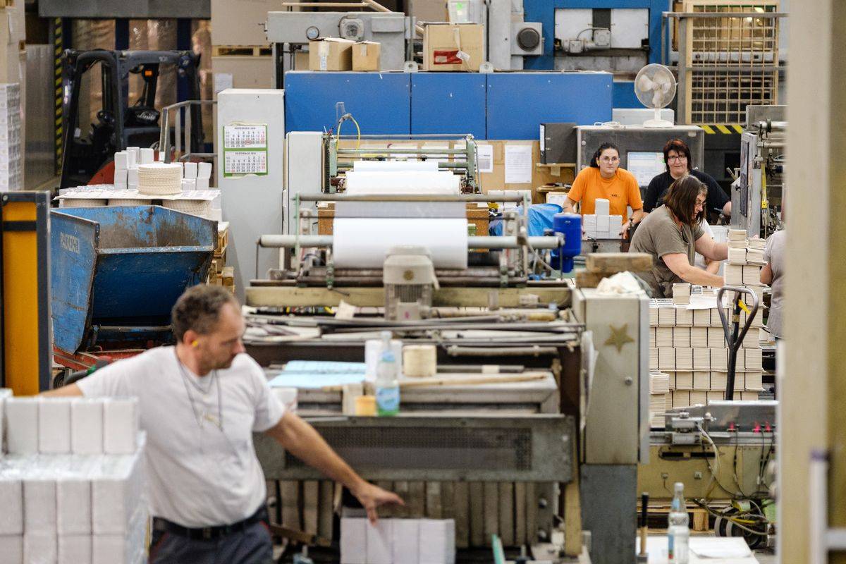 الذكاء الاصطناعي يجعل التقدم للوظائف تجربة تعيسة