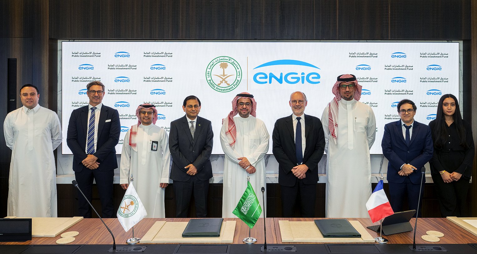 صندوق الاستثمارات يوقع مذكرة مع "إنجي" لتطوير مشروعات هيدروجين أخضر في السعودية