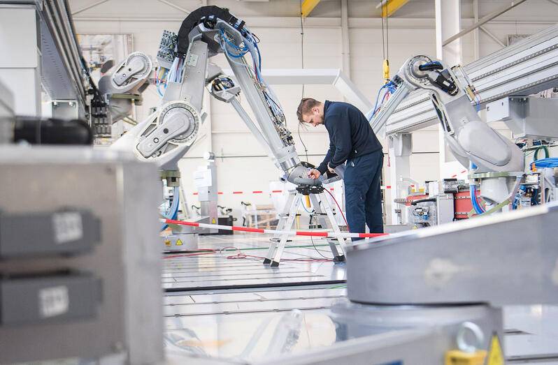 27.1 % من التجارة الخارجية السعودية مع الصين والهند