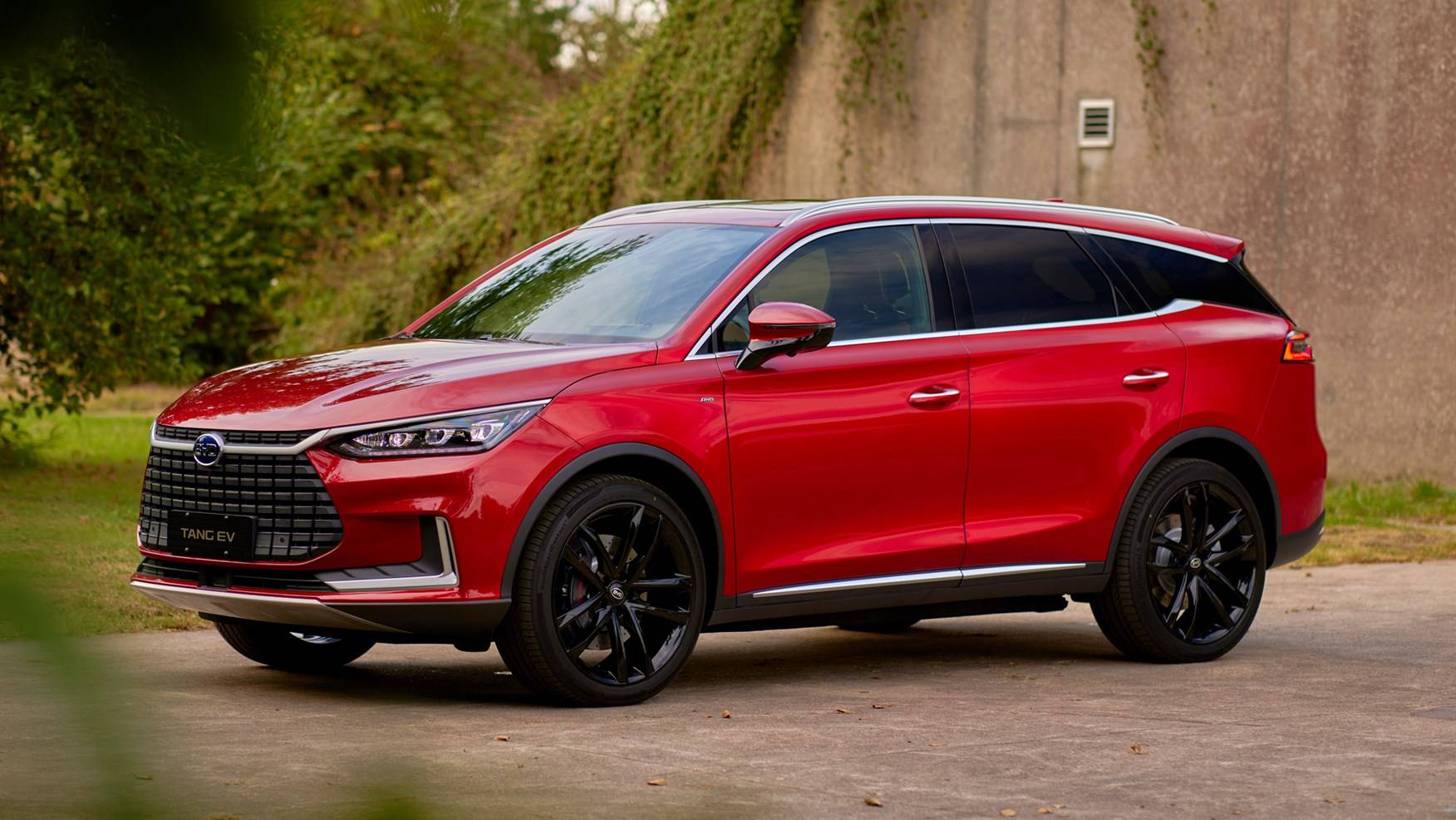 قصة صبر السيارات الصينية تنتهي .. طموحها يبلغ عنان أوروبا