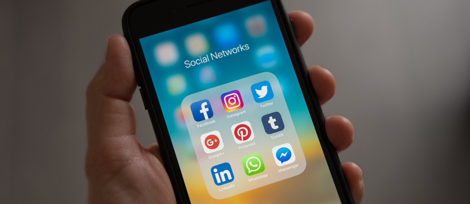 أكثر من 60% من سكان العالم يستخدمون وسائل التواصل الاجتماعي 