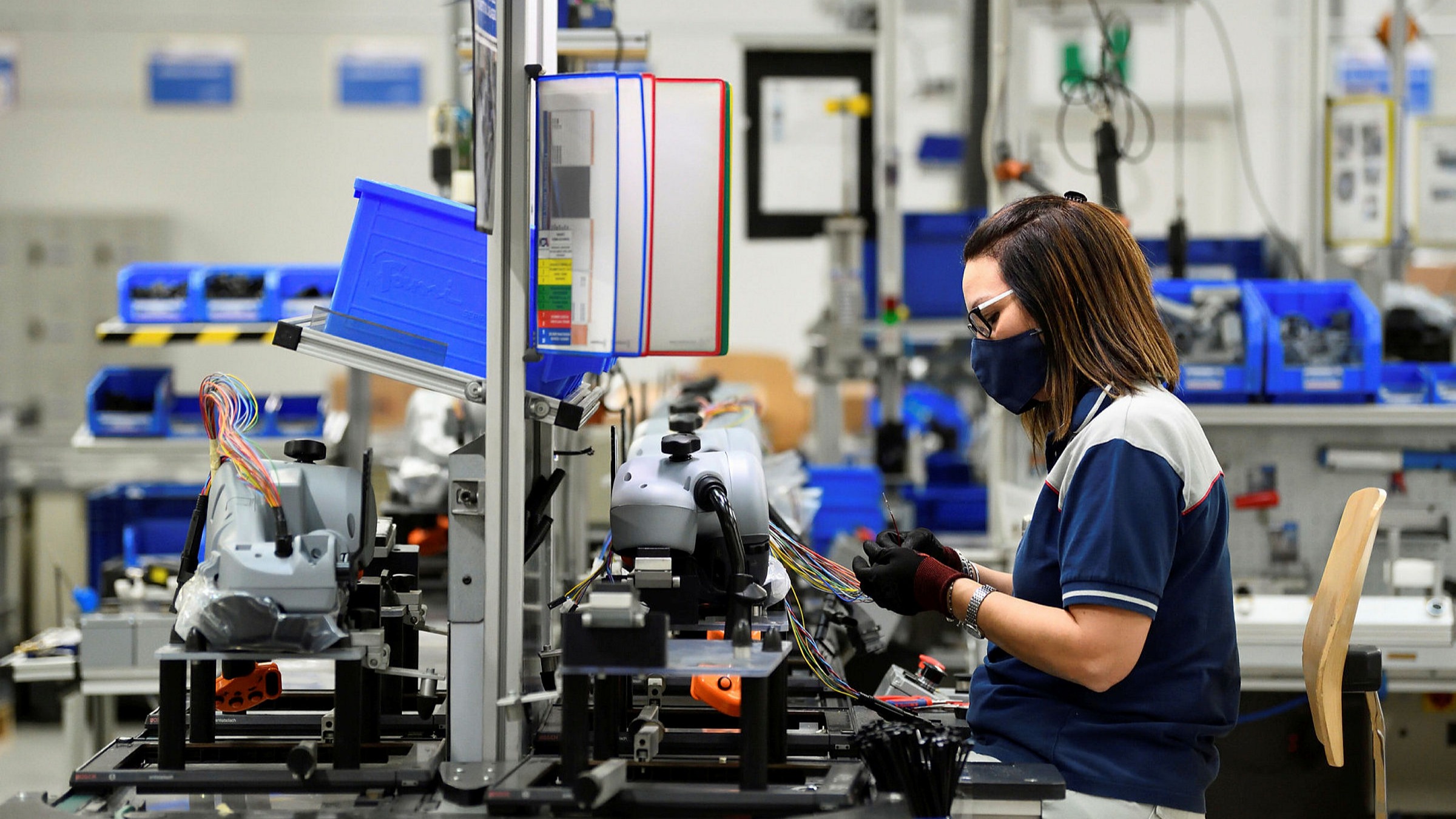 تراجع مؤشر مديري المشتريات إلى 34.8 في المائة خلال يونيو