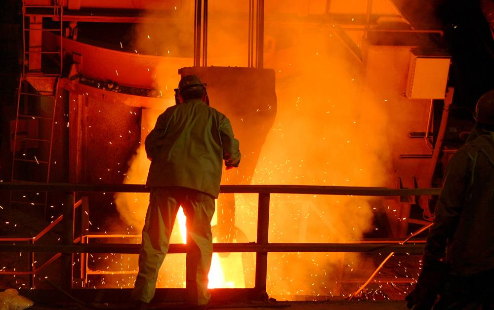 صناعة الصلب الأوروبية .. تراجع يقلق صانعي القرار الاقتصادي والاندماجات طوق النجاة